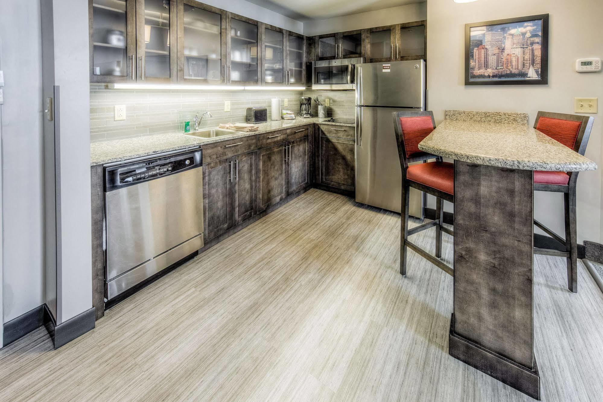 Staybridge - Area Osu By Ihg Hotel 3*